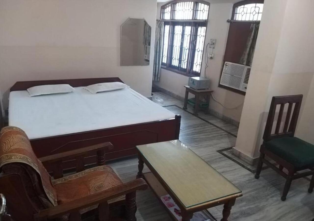 Hotel Krishan Kanhiya Jaunpur Экстерьер фото
