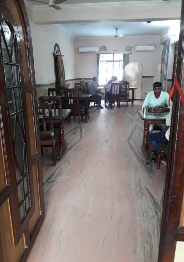 Hotel Krishan Kanhiya Jaunpur Экстерьер фото